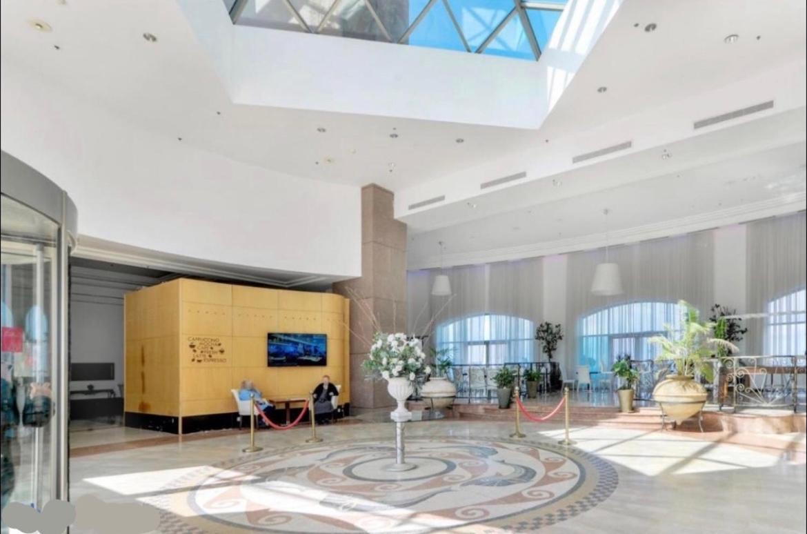 Almog Tower Aparthotel Хайфа Екстериор снимка