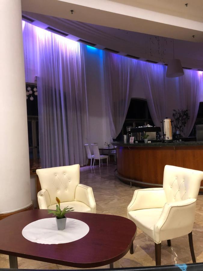 Almog Tower Aparthotel Хайфа Екстериор снимка